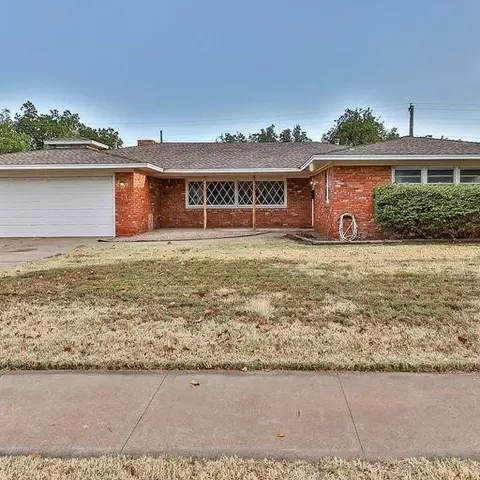 2110 65th St, Lubbock, TX 79412