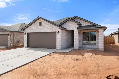 2421 Aberdeen Ave, Wolfforth, TX 79382