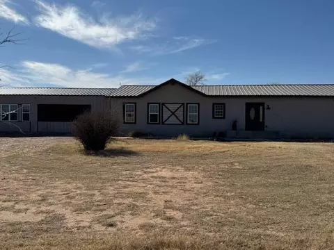 5901 N County Road 3000, Lubbock, TX 79403