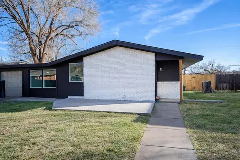 4825 24th St, Lubbock, TX 79407
