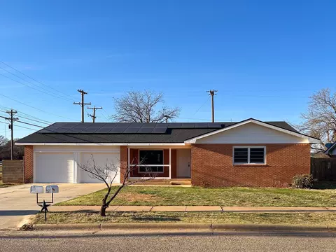 102 NE 25th St, Lamesa, TX 79331