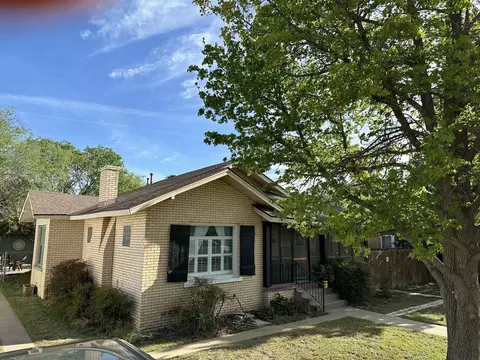 2508 27th St, Lubbock, TX 79410