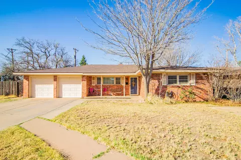 5016 15th St, Lubbock, TX 79416
