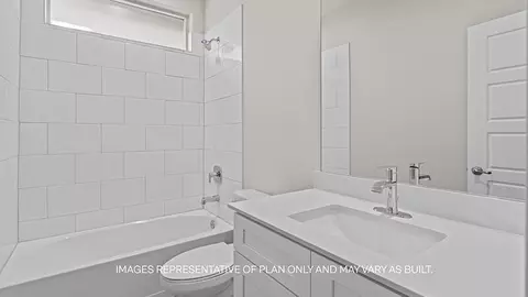 Bath - 7014 53rd St, Lubbock, TX 79407 photo 2 of 2