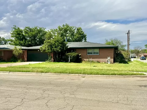 5402 7th St, Lubbock, TX 79416