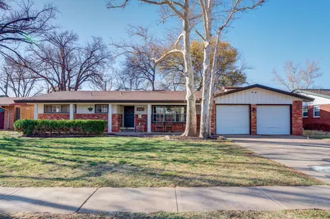 2513 59th St, Lubbock, TX 79413