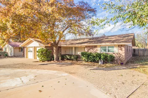 1803 E Buckley St, Brownfield, TX 79316