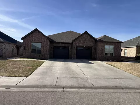1611 102nd St #2, Lubbock, TX 79423