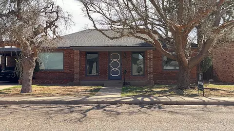 215 N 24th St, Lamesa, TX 79331