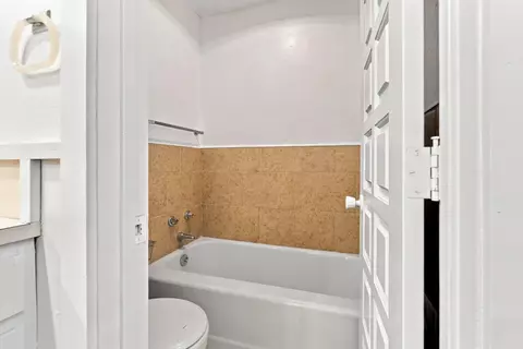 Bath - 3807 68th St, Lubbock, TX 79413 photo 3 of 5