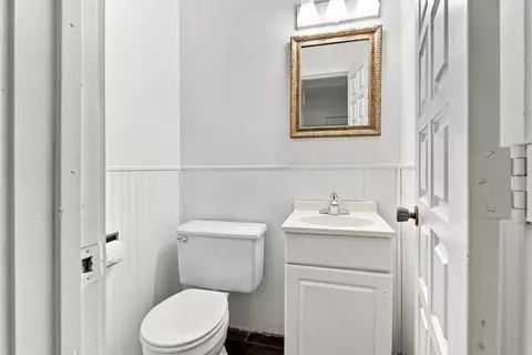Bath - 3807 68th St, Lubbock, TX 79413 photo 1 of 5