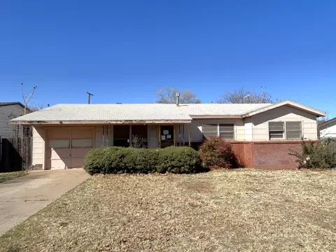 2406 48th St, Lubbock, TX 79412