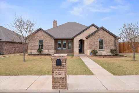 7033 101st St, Lubbock, TX 79424