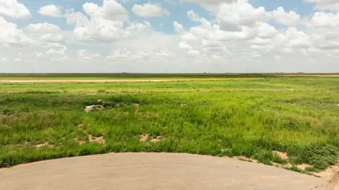 1038 Hawk Ln, New Home, TX 79381
