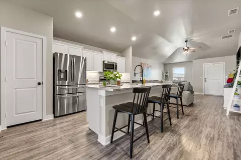 Entry Way - 1902 137th St, Lubbock, TX 79423 photo 6 of 7
