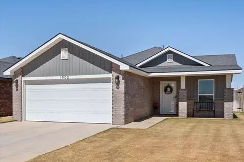 Exterior - 1902 137th St, Lubbock, TX 79423 photo 2 of 4