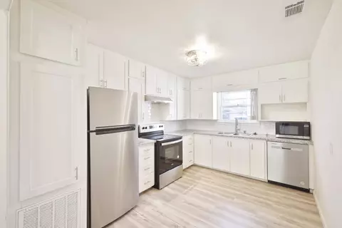 3812 31st St, Lubbock, TX 79410