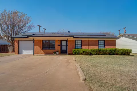 1912 69th St, Lubbock, TX 79412