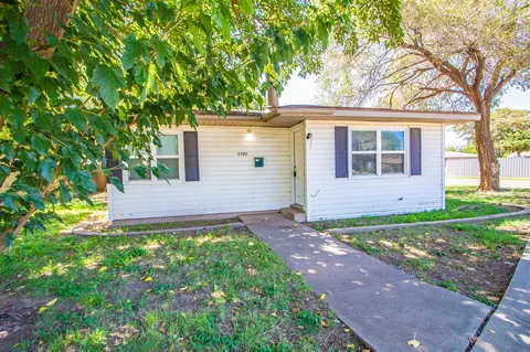 3721 31st St, Lubbock, TX 79410