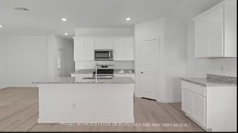 Kitchen - 2318 150th Pl, Lubbock, TX 79423 photo 1 of 1