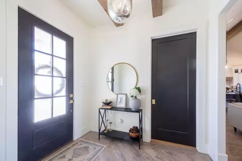 Entry Way - 1211 Private Road 1260, Lubbock, TX 79416 photo 1 of 3