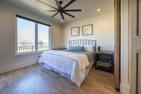 Bedroom - 1211 Private Road 1260, Lubbock, TX 79416 photo 2 of 4