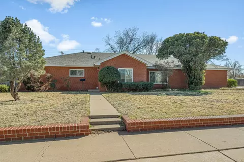 4831 10th St, Lubbock, TX 79416