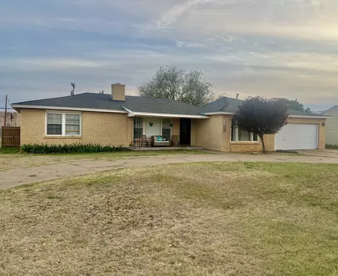 4403 18th St, Lubbock, TX 79416