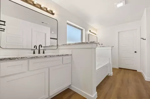 Entry Way - 12010 Iola Dr, Lubbock, TX 79424 photo 2 of 4