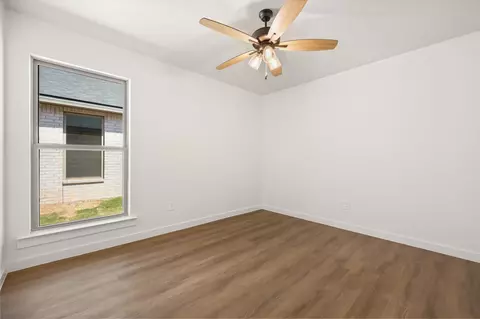 Bedroom - 12010 Iola Dr, Lubbock, TX 79424 photo 5 of 6