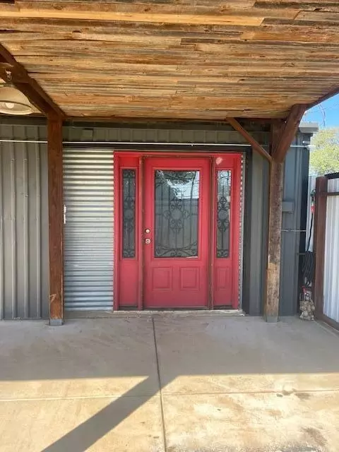 3920 Avenue U, Lubbock, TX 79412