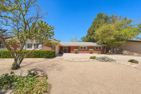 4704 29th St, Lubbock, TX 79410