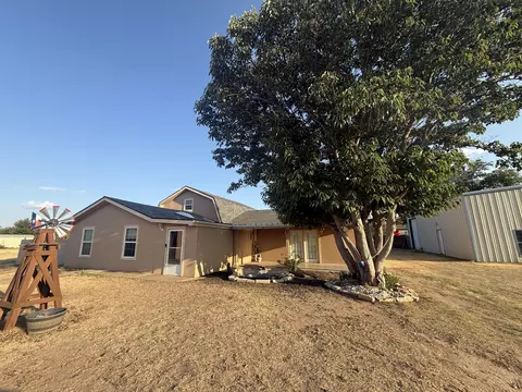 5625 County Road 6140, Lubbock, TX 79415