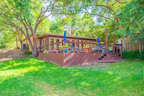 173 Pony Express Trl, Lubbock, TX 79404