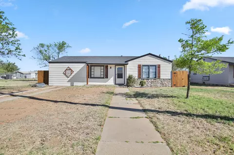 3006 Erskine St, Lubbock, TX 79415