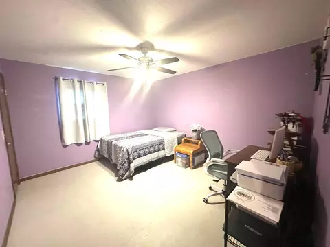 Bedroom - 1313 Jefferson St, Plainview, TX 79072 photo 2 of 4
