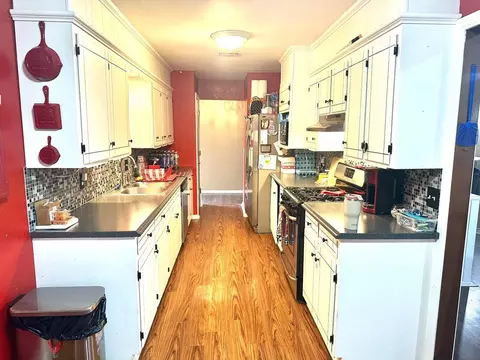 Kitchen - 1313 Jefferson St, Plainview, TX 79072 photo 2 of 3