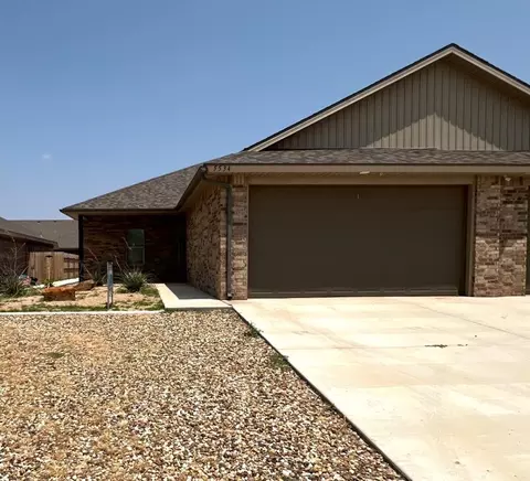 5534 Kemper St, Lubbock, TX 79416
