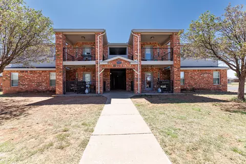 5845 7th St, Lubbock, TX 79416