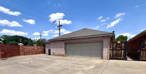 9802 Toledo Ave, Lubbock, TX 79424
