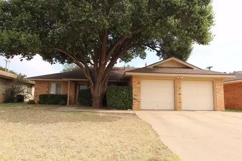 4806 62nd St, Lubbock, TX 79414