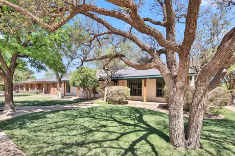 4502 8th St, Lubbock, TX 79416