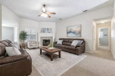 6115 100th St, Lubbock, TX 79424