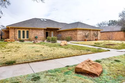 9303 Salisbury Ave, Lubbock, TX 79424
