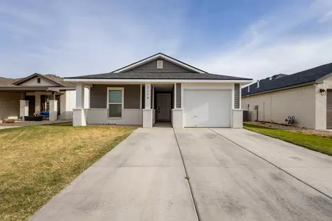 2004 134th St, Lubbock, TX 79423