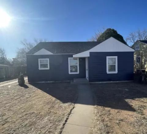 2215 29th St, Lubbock, TX 79411