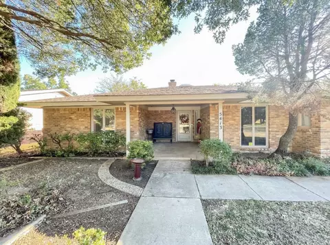 5413 83rd St, Lubbock, TX 79424