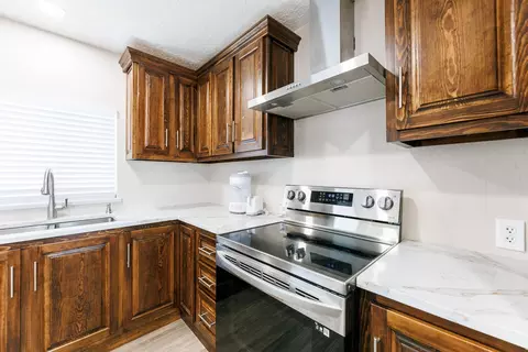 Kitchen - 3807 E 3rd St, Lubbock, TX 79403 photo 5 of 9