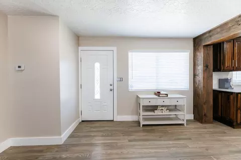 Entry Way - 3807 E 3rd St, Lubbock, TX 79403 photo 1 of 2