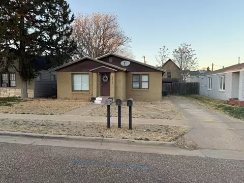 2312 15th St, Lubbock, TX 79401